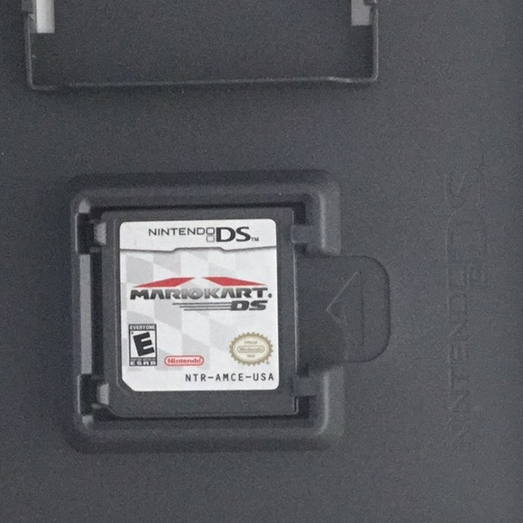 Mario Kart Nintendo DS Game - Picture 14 of 15